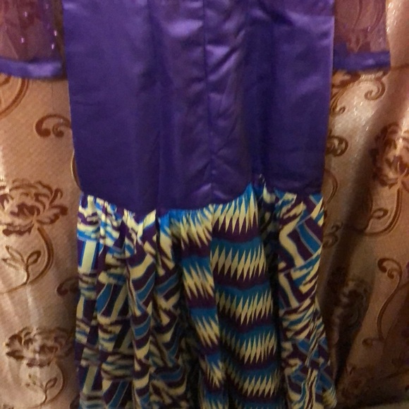African Attire - Picture 6 of 8